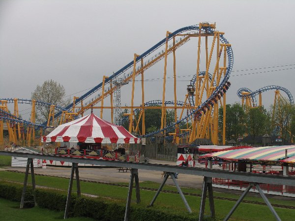 kumali roller coaster