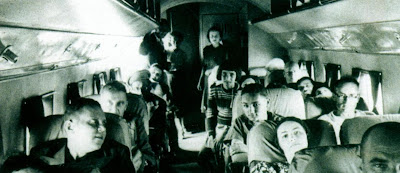 пассажирский салон самолета Ли-2