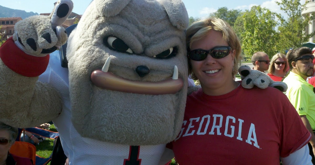 Romance Under the Moonlight Jenna McClure & The