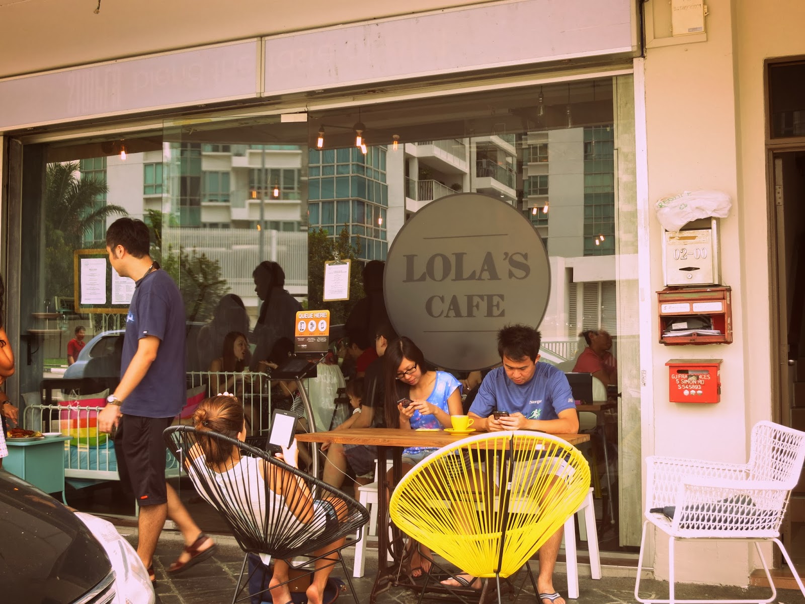 My Travel & Food Esperienza Lola's Cafe A Marvelous Brunch Venue in