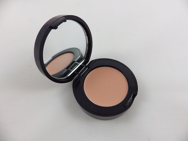 bobbi brown eye corrector bobbi brown eye corrector