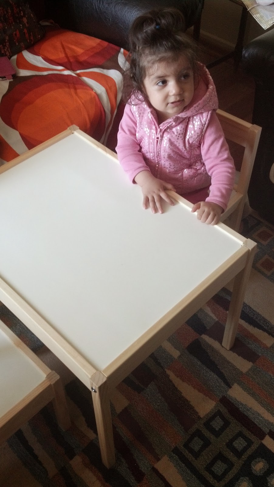 Bal Petegimin Gunlugu Latt Masa Ve Sandalyemiz Geldi