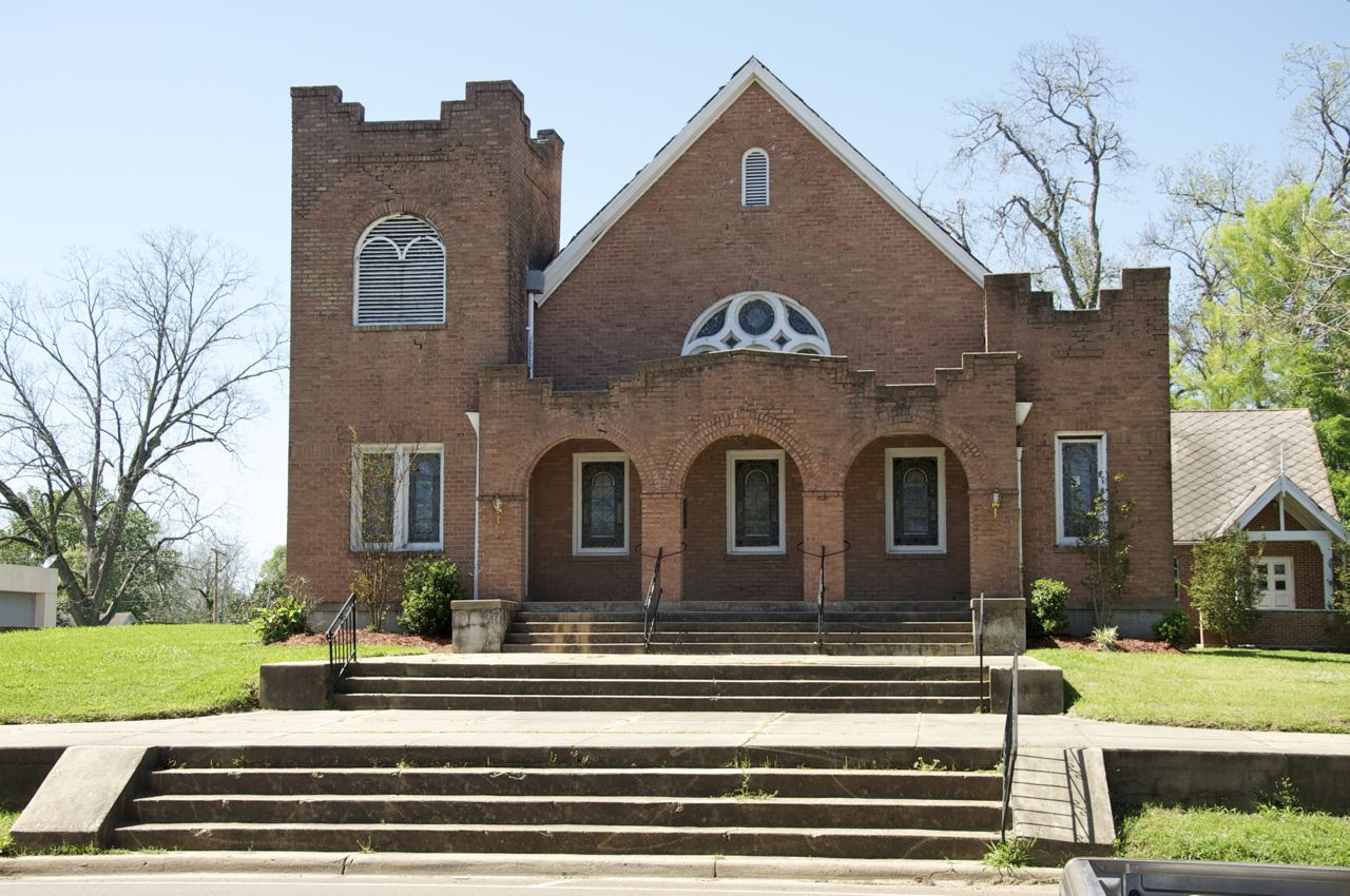 Suzassippi's Lottabusha County Chronicles Fayette Church