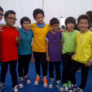 Super Seven - Sahabatku (Best Friend Forever)