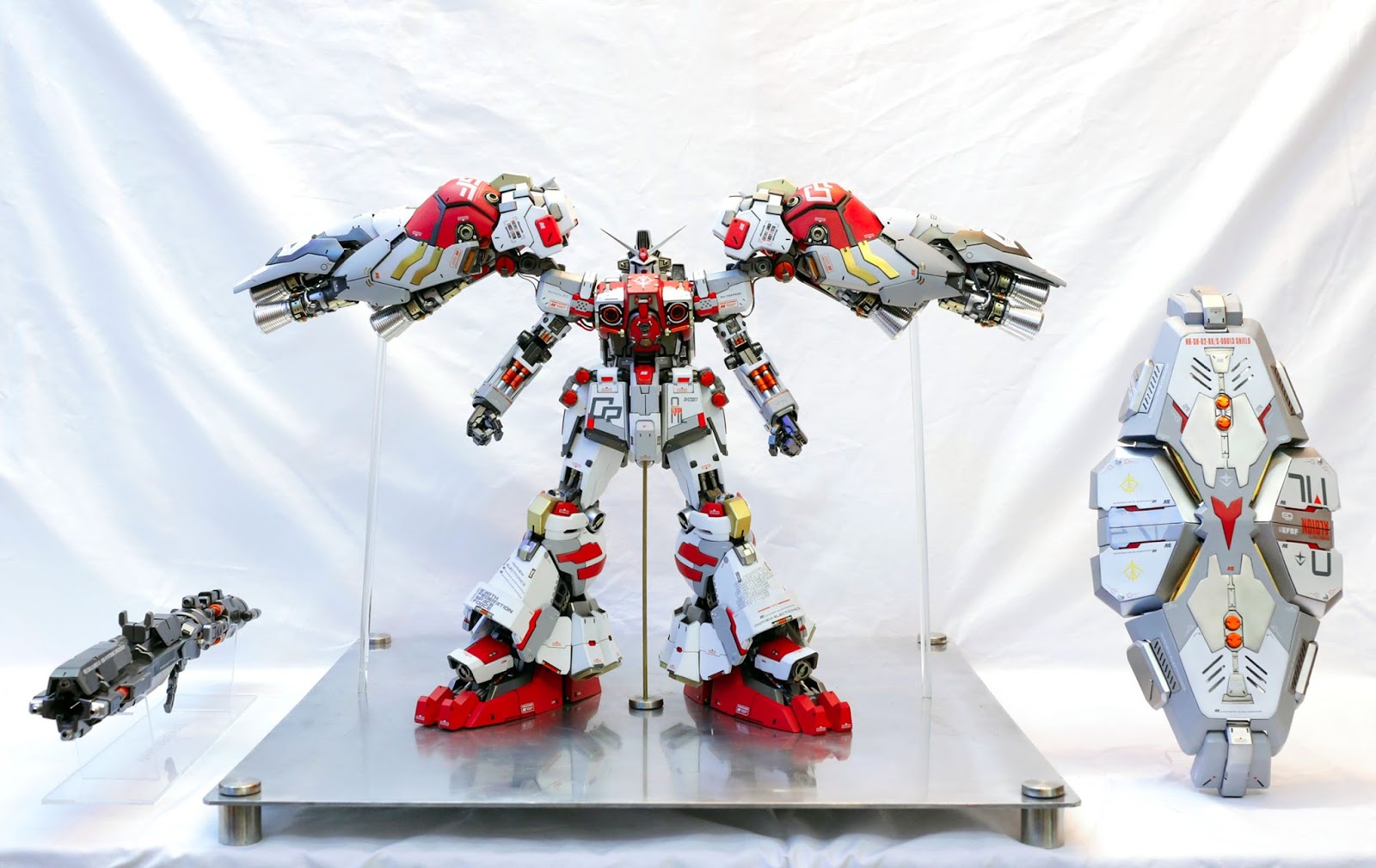 [SUPREME MECHA]: 1/60 RX-78 GP02A Gundam 