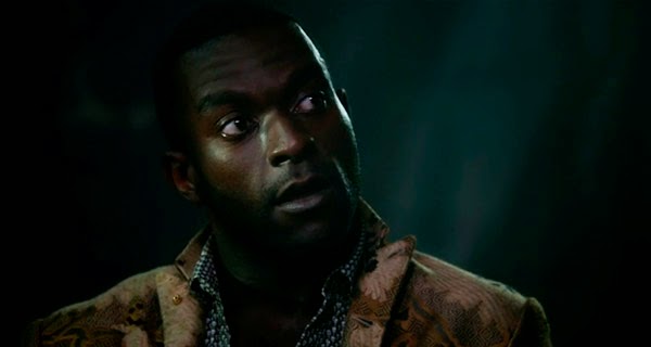 Papa Midnite en Constantine 1x03 - The Devil's Vinyl Papa Midnite en Constantine 1x03 - The Devil's Vinyl