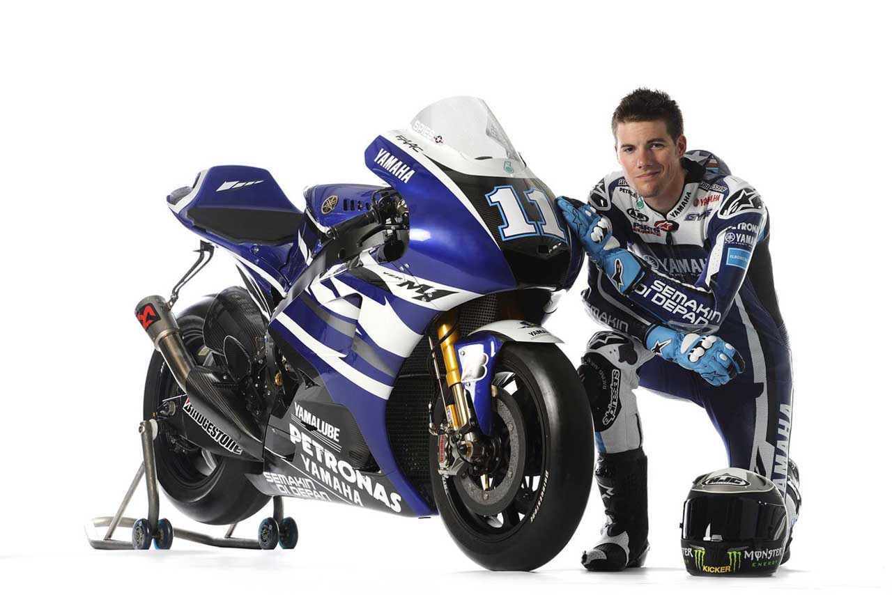 http://2.bp.blogspot.com/-w6sgu6zrgxM/ThQm0ttUW6I/AAAAAAAAA-Y/SxkhYQzDx1k/s1600/Yamaha+YZR-M1+MotoGP+Wallpapers.jpg