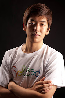Lee Yong Dae Pesona Baru Dunia Bulutangkis