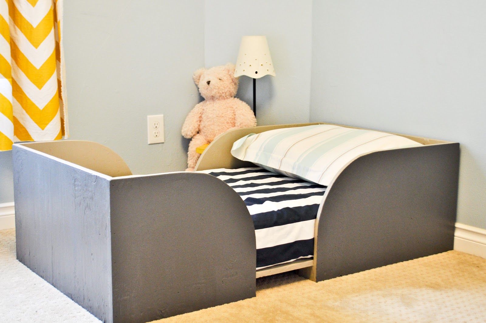 Chris and Sonja - The Sweet Seattle Life: DIY Toddler Bed