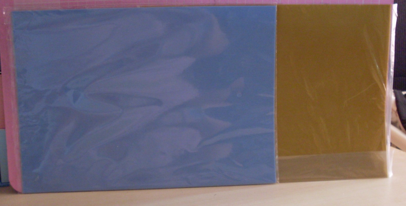http://2.bp.blogspot.com/-w8o-hgwFUjA/TkqbwnDLyXI/AAAAAAAABM0/itWGMgpB_LY/s1600/A4ColouredParchmentPaper.jpg