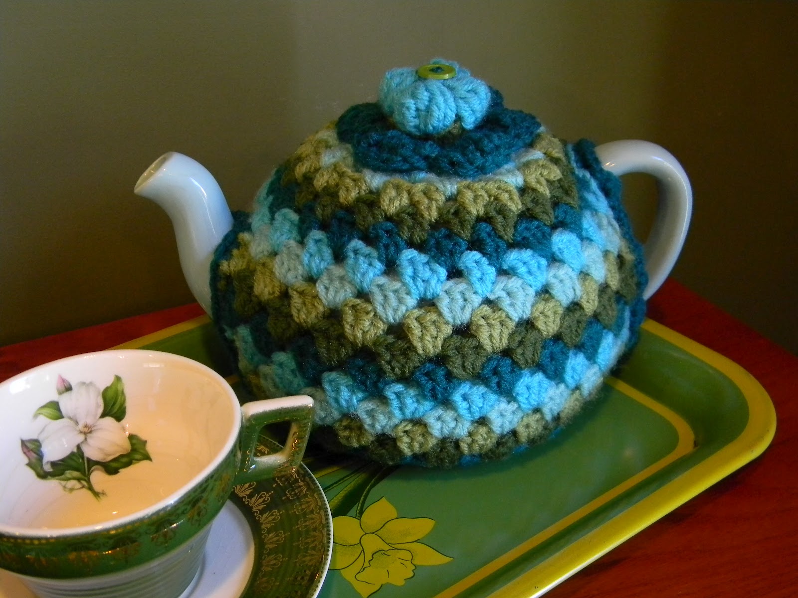 Retired TwoLuLa Tante's Teapot Cosy