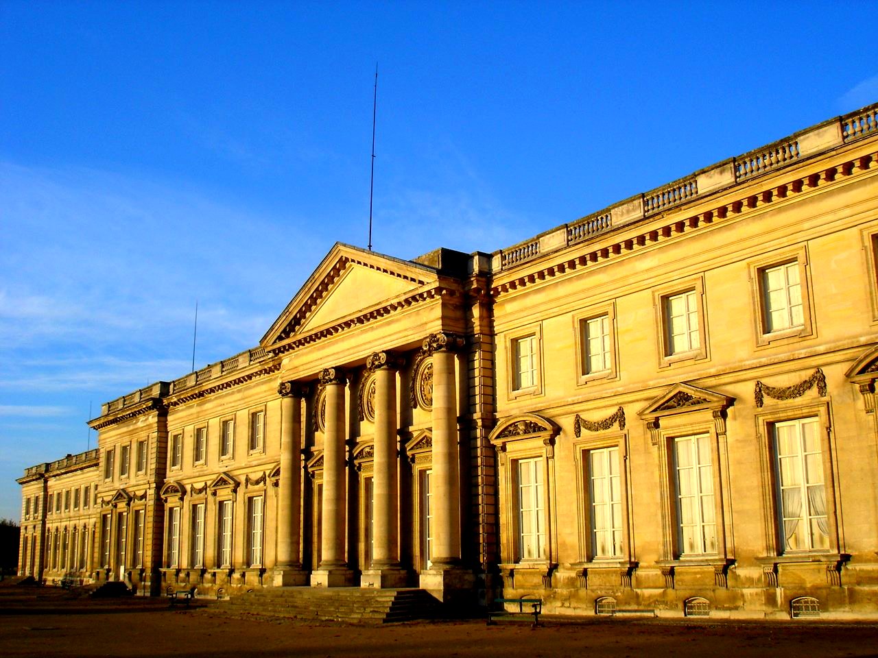 Loveisspeed The Castle Of Compi 232 Gne Is A French