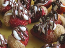 Seasonal-Cheesecake Stuffed Strawberries