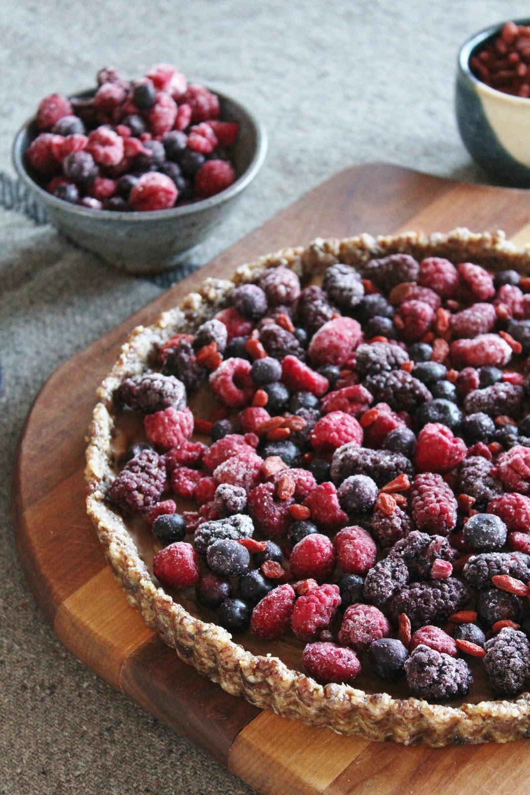 This Rawsome Vegan Life jewel fruit tart with caramel almond filling