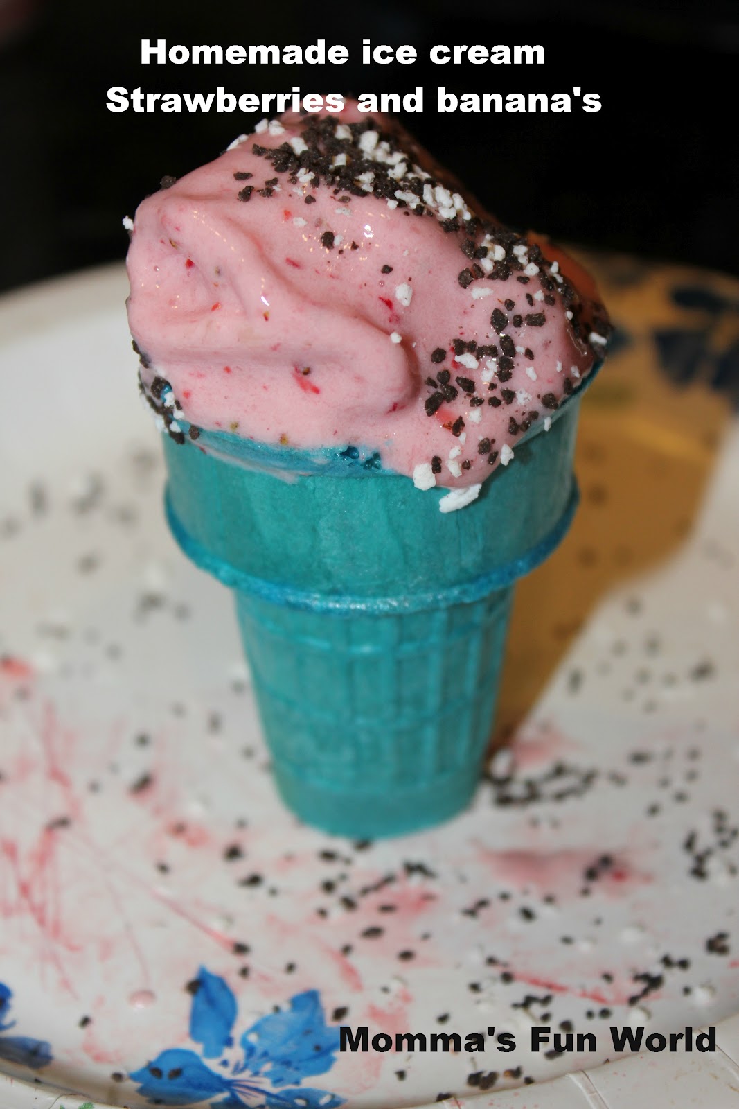 Momma's Fun World Healthy homemade strawberry and banana ice cream
