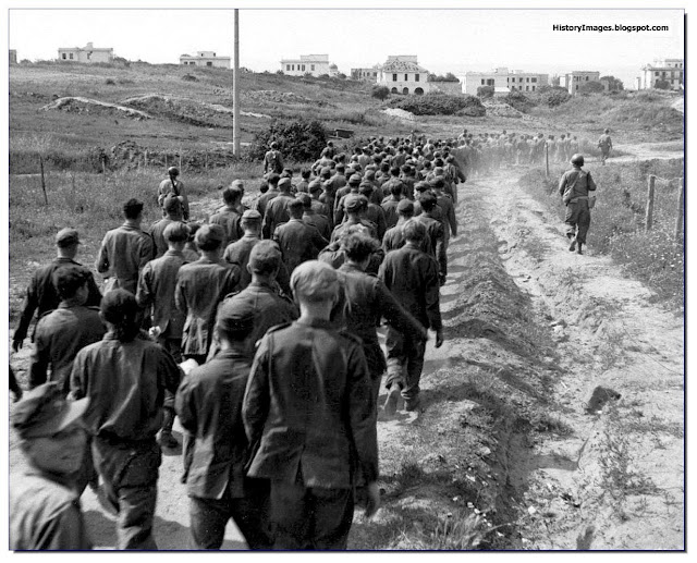 German soldiers captured  Anzio Italy  1944 escorted  American soldier