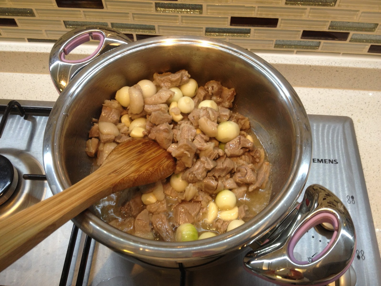 Yollarda Hayat Var&hellip; ETLİ YAHNİ TARİFİ