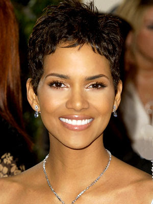 Halle Berry Biography Halle Berry Biography