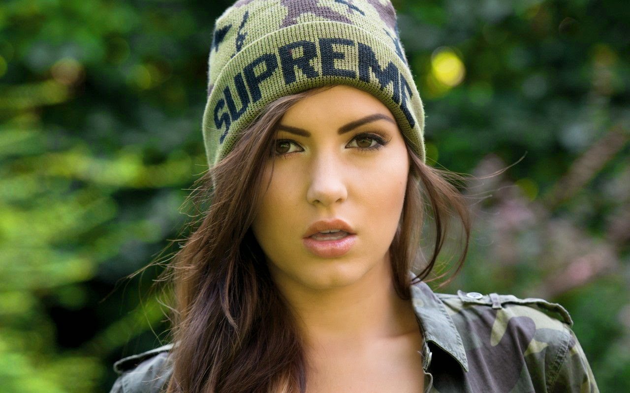 Sabine Jemelijanova hottest models in UK tabloid The Sun‘s famous “Page