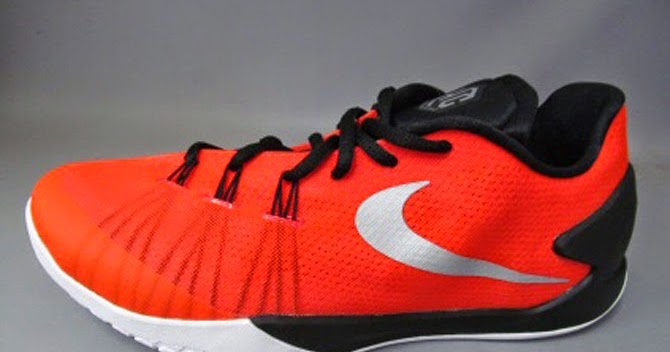 nike hyperchase colorways