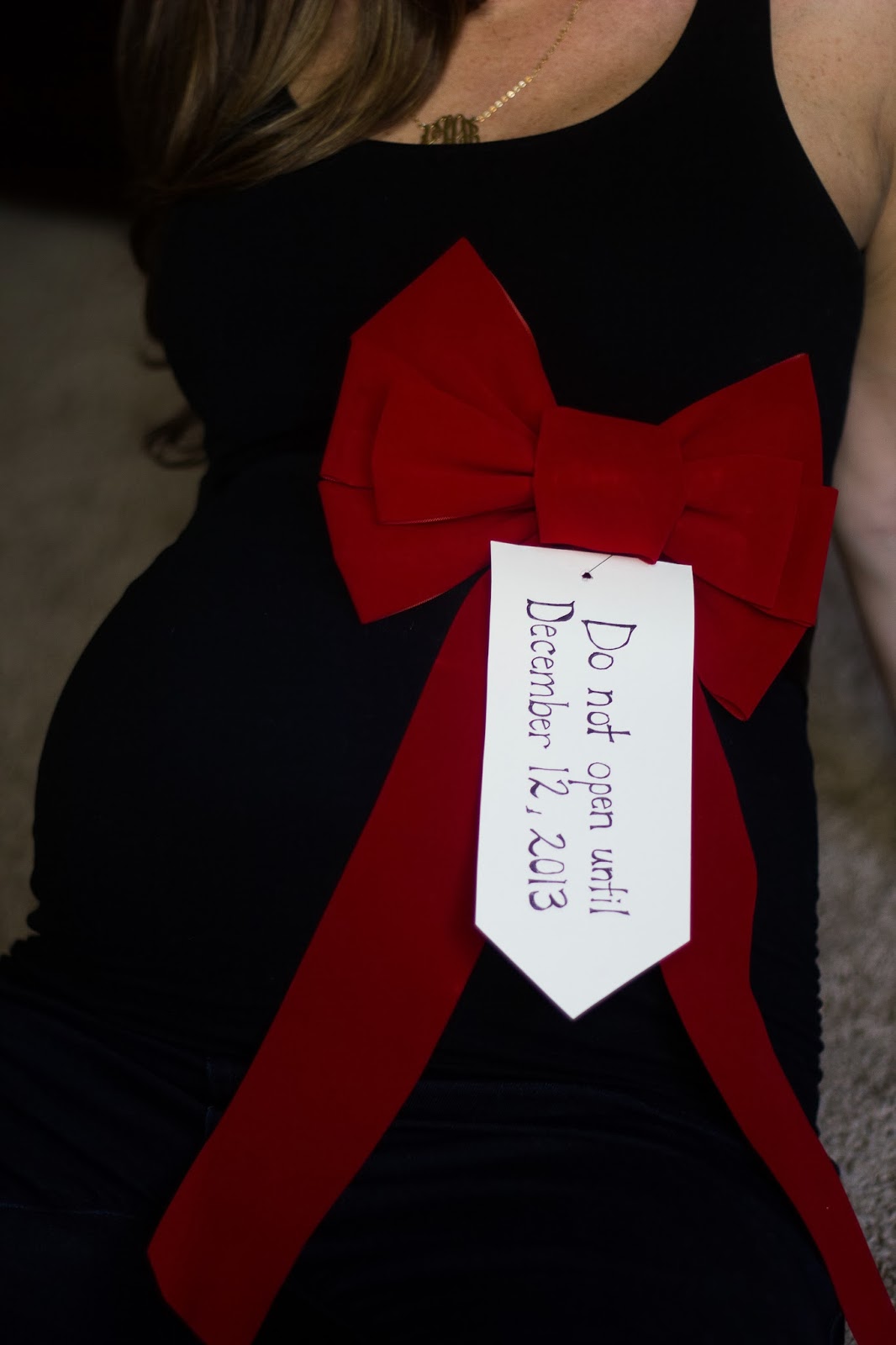 Do not open until due date maternity photo