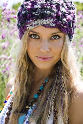 makeup hair pieces feathers hair with feathers. makeup hair pieces feathers
