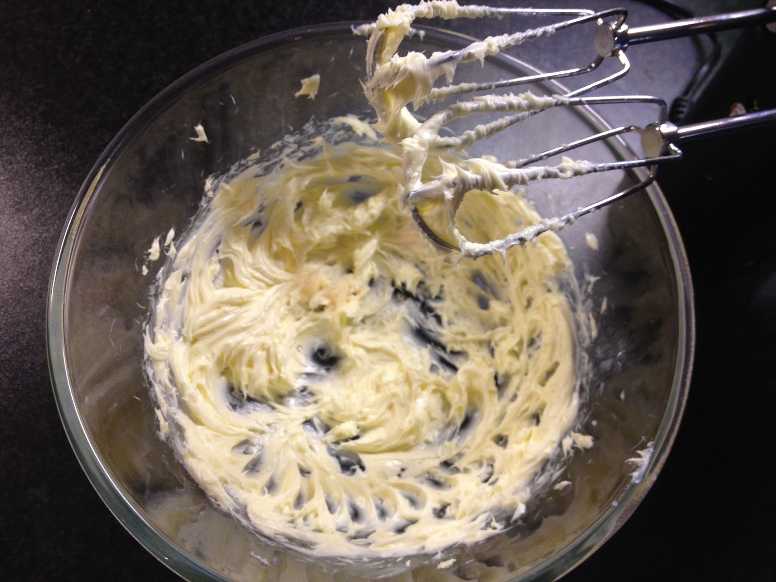 A Kick At The Pantry Door How To Make The Perfect Buttercream Frosting