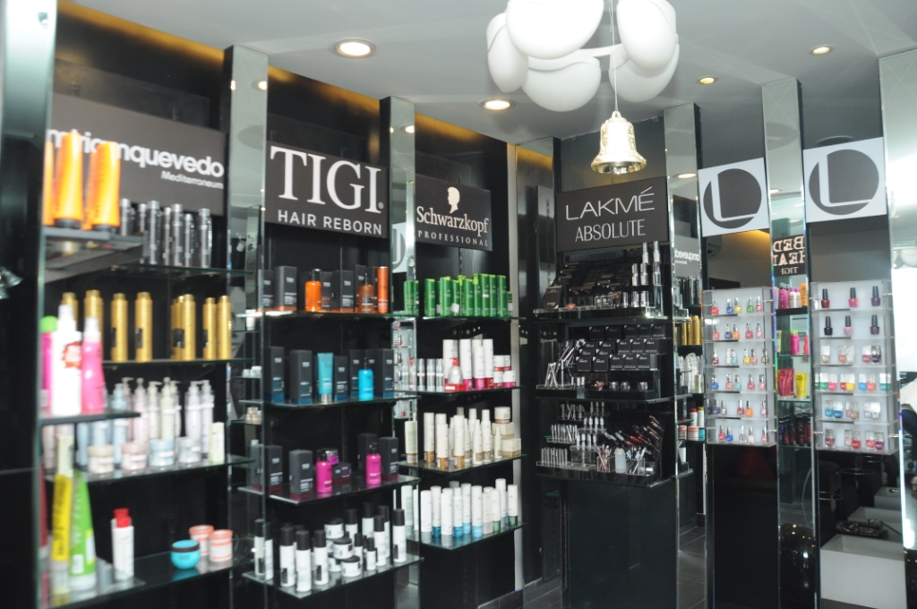 My Absolute Experience Lakme Absolute Salon, South Ex, Delhi ! The