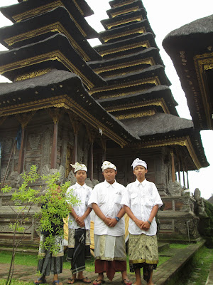 Pura Luhur Kentel Gumi Banjarangkan Klungkung Pura Luhur Kentel Gumi Banjarangkan Klungkung