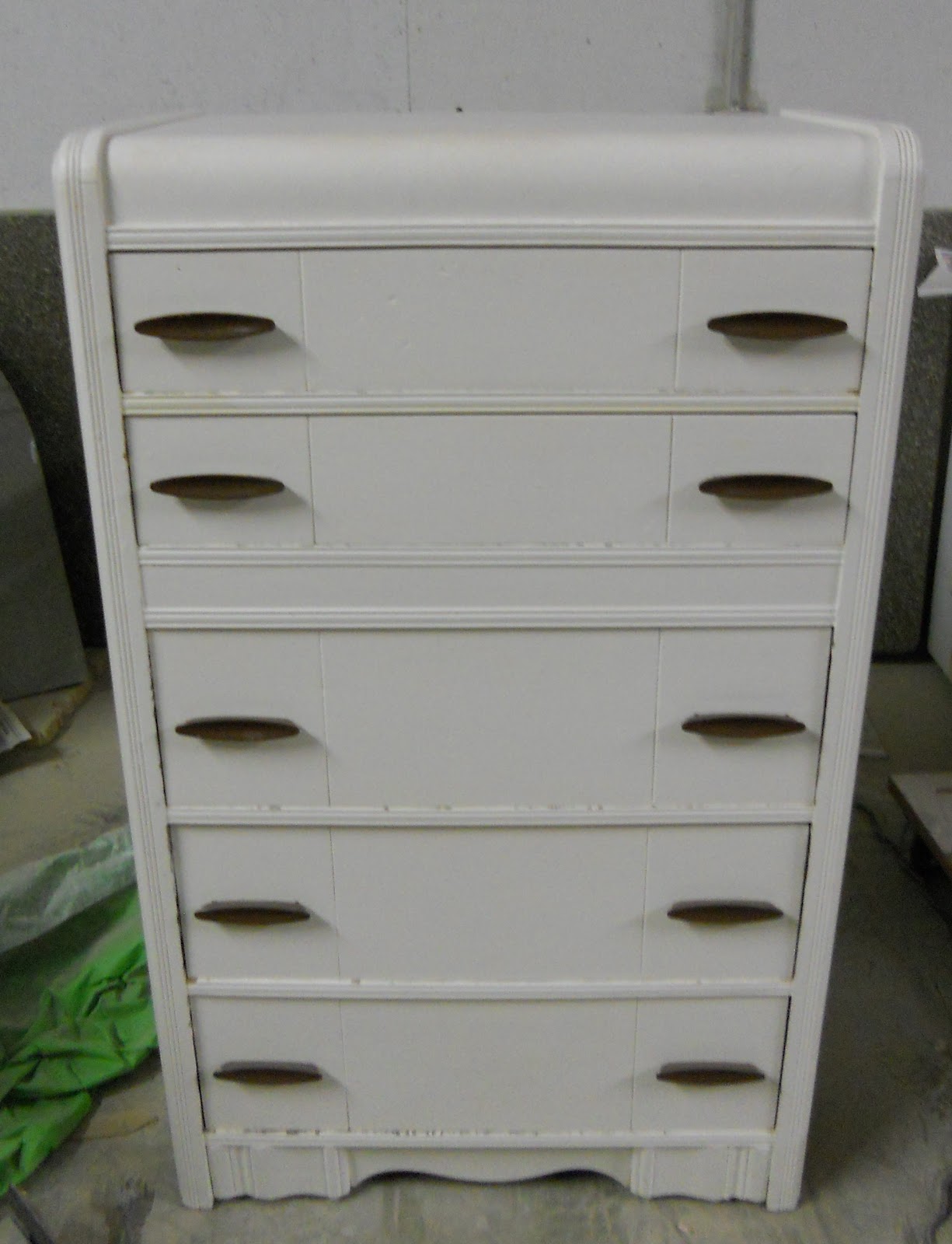 {createinspire} Waterfall Dresser