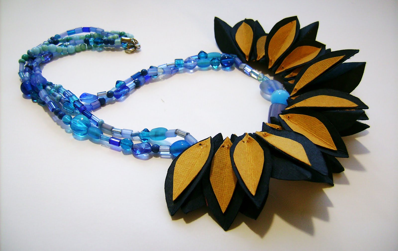 A.MUse Paper Jewelry