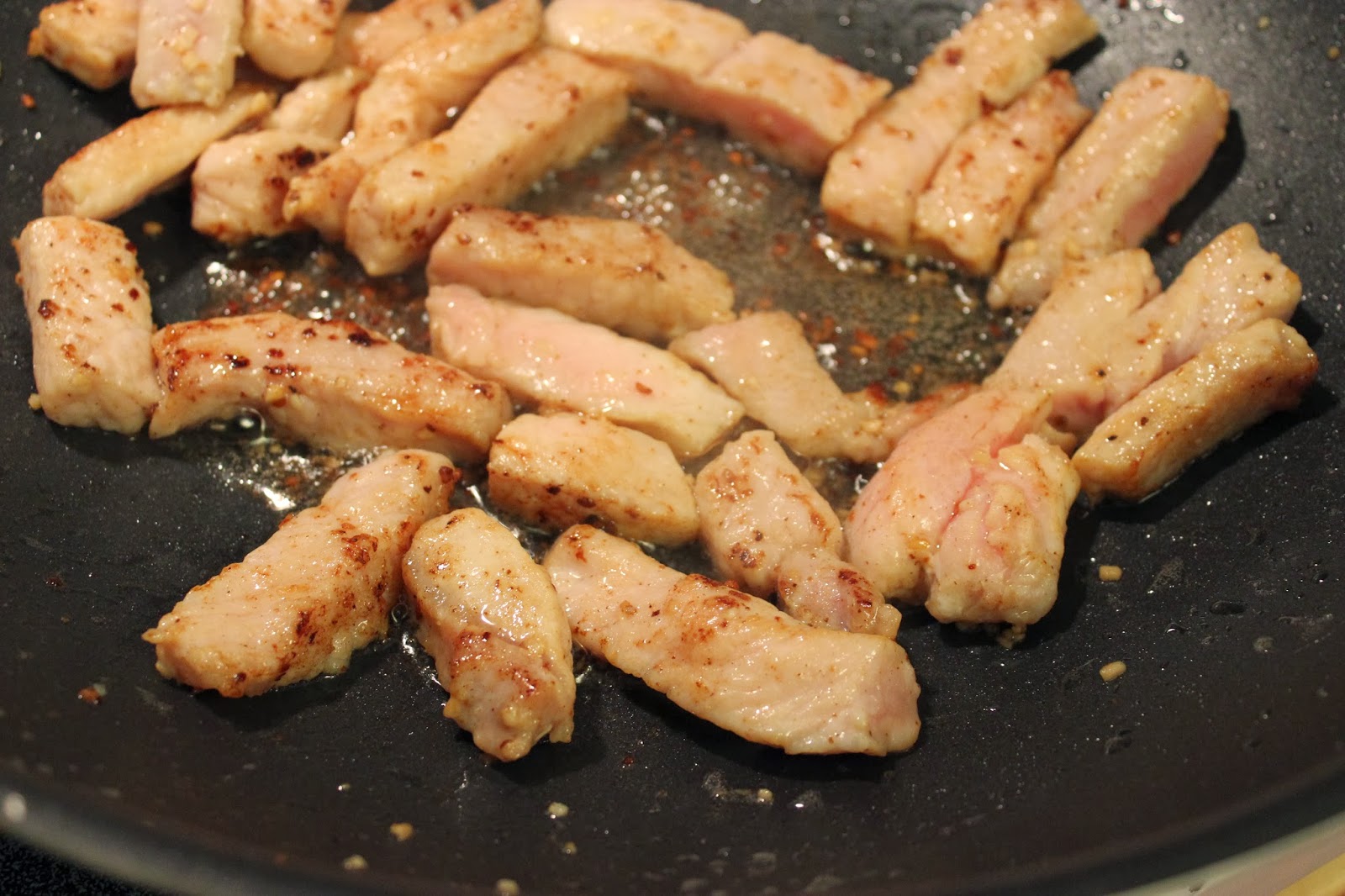 Sweet Tea and Cornbread Cashew Pork and Cabbage Stir Fry!