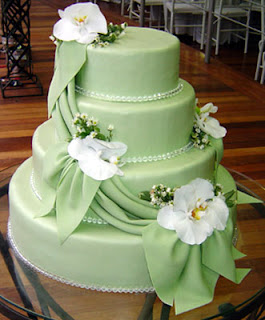 bolos-de-casamento-decorados-com-flores