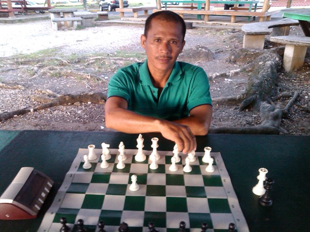 Palau Chess: (1235) Online Arena FIDE Master Jeff Lead 2016 Rapid Chess  Tilt (TBN-July 04, 2016)