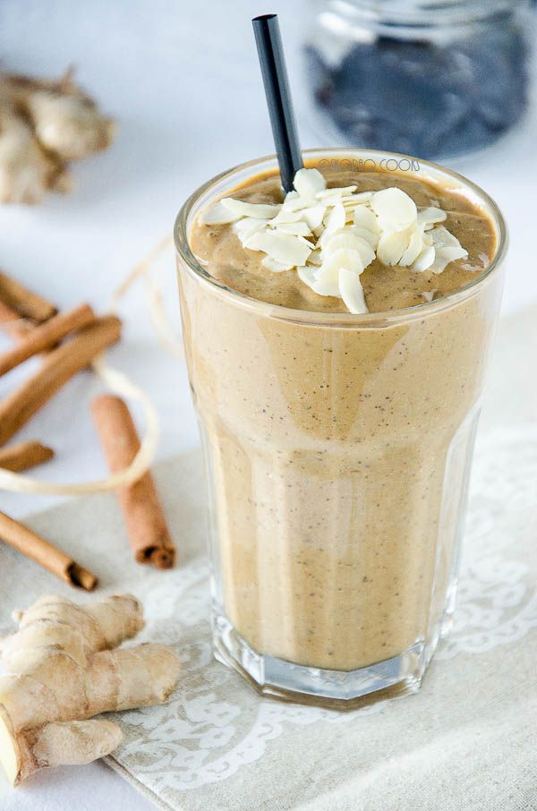 skoraq cooks Jesienny koktajl z cynamonem i suszonymi śliwkami