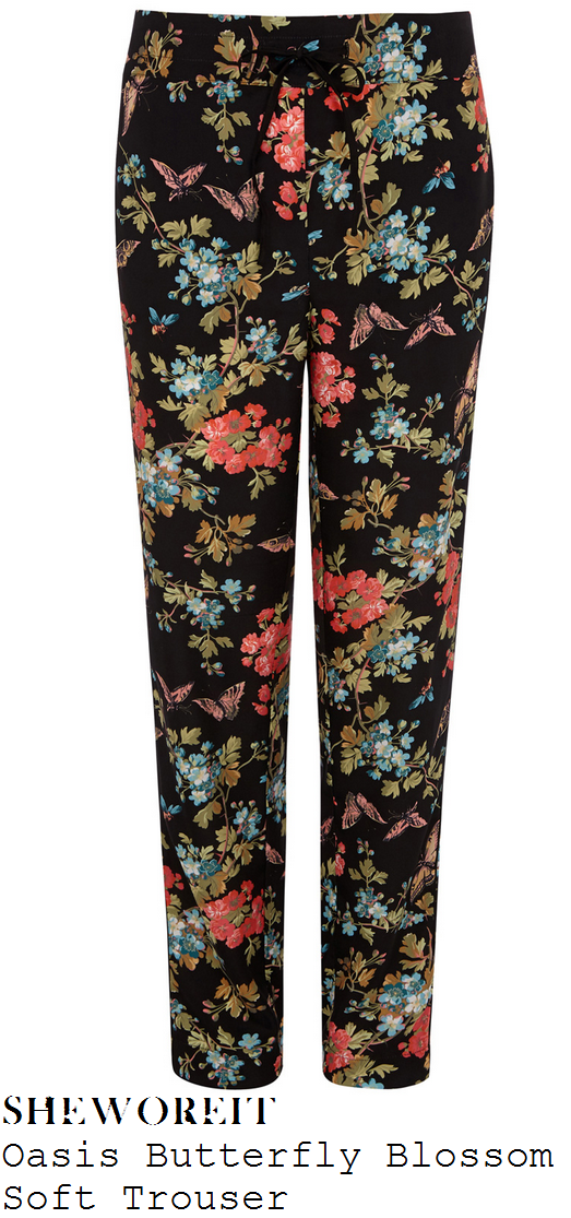 lauren-pope-black-multicoloured-butterfly-floral-print-trousers-attitude lauren-pope-black-multicoloured-butterfly-floral-print-trousers-attitude