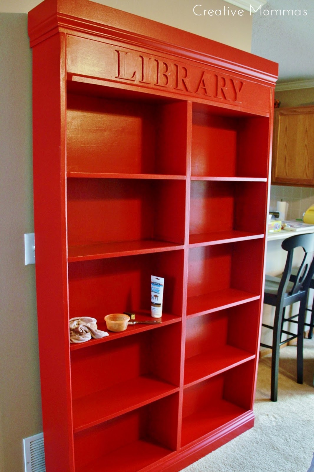 Creative Mommas Bookshelf