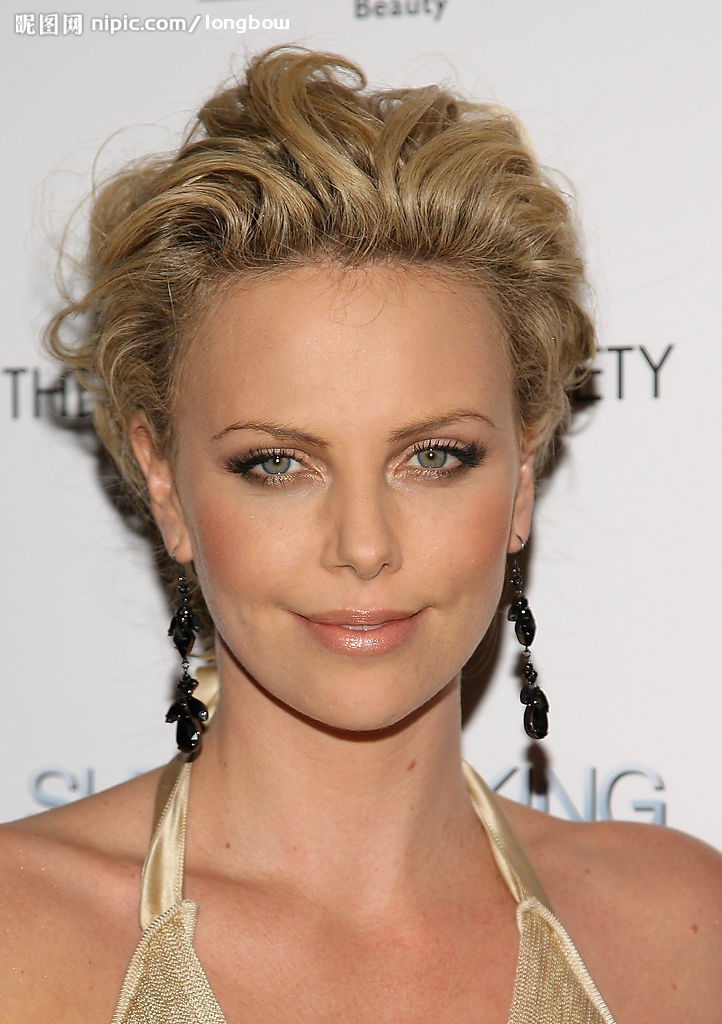 Megan Rossee: Charlize Theron Different Hairstyle