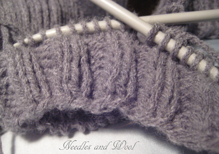 Needles and Wool: How to Knit the Star Stitch!