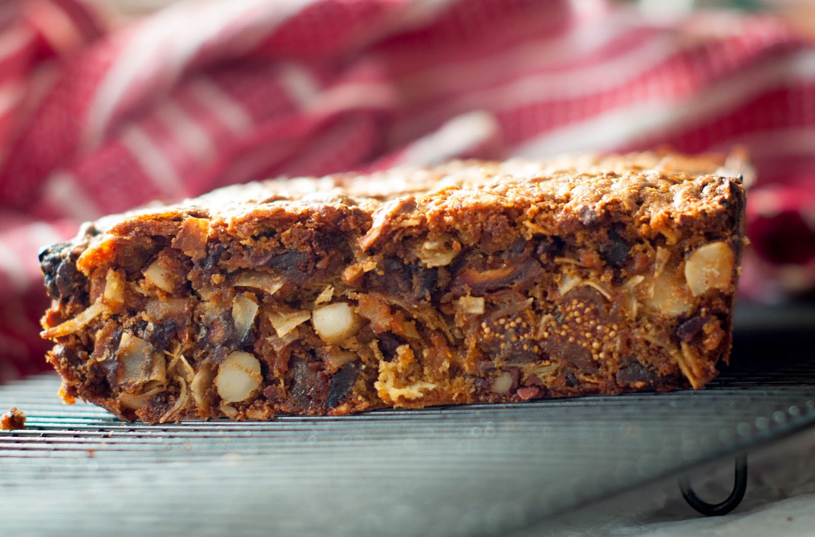 GourmetGirlfriend The Most Amazing Fruit and Nut cake