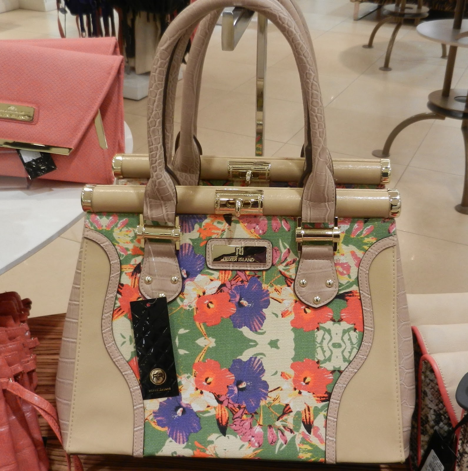 Kuweight 64 RIVER ISLAND BAGS