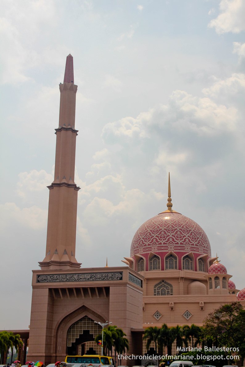 Pink Mosque, Putrajaya and Blue Mosque, Selangor - Day 3 in Malaysia