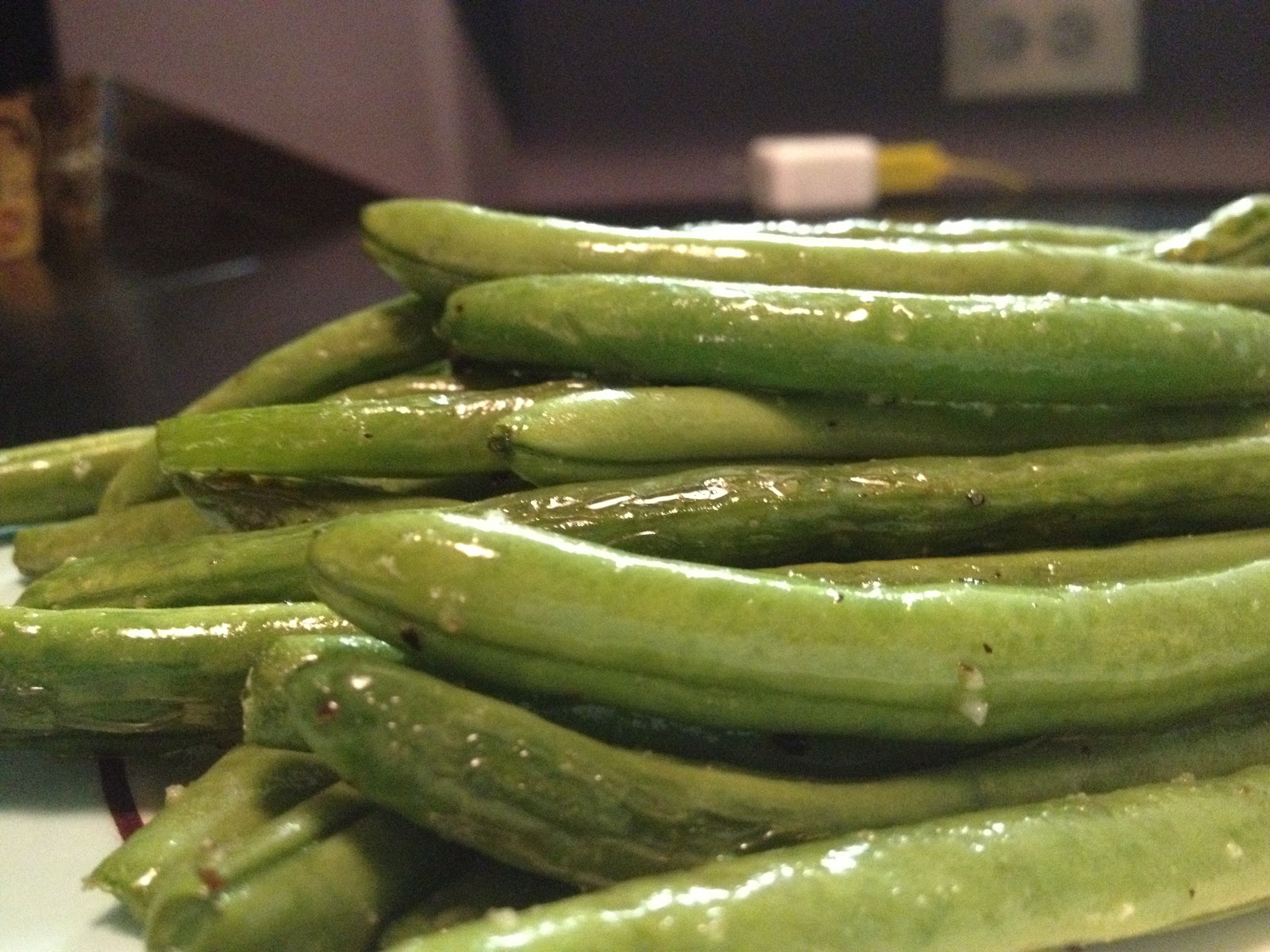A Little Colorful Chaos Easy Baked Green Beans