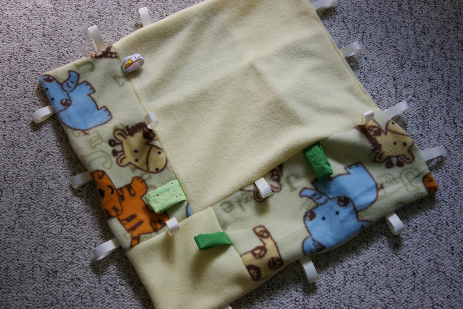 living the DIY lifestyle Ribbon Blanket