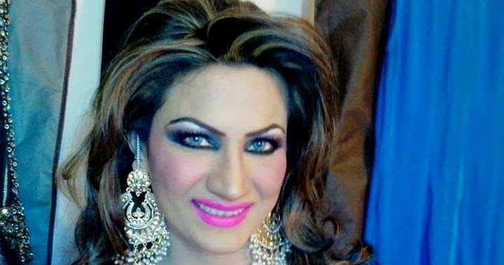 saima khan real age