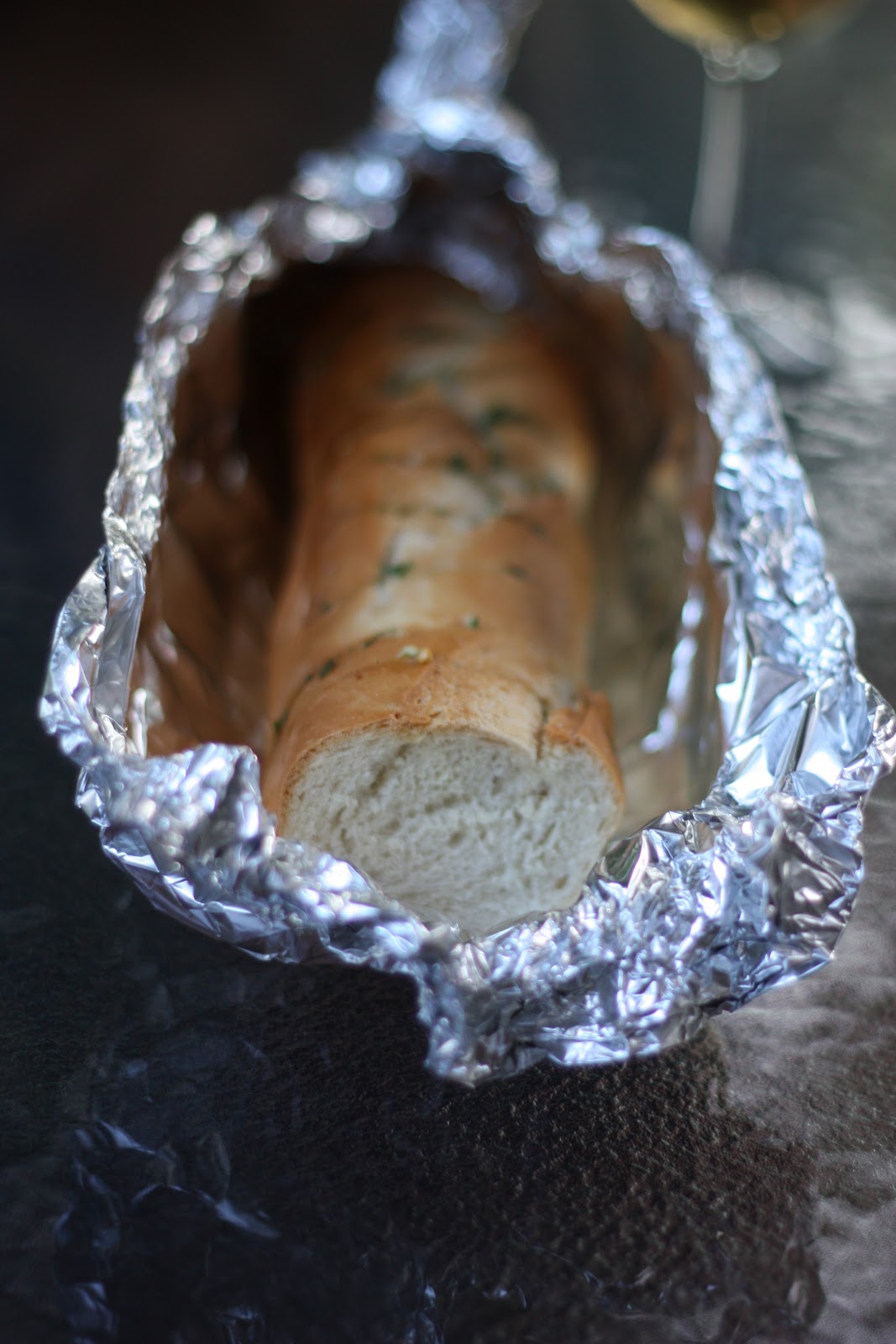 DOUGHEYED GIRLS Green Garlic Bread!
