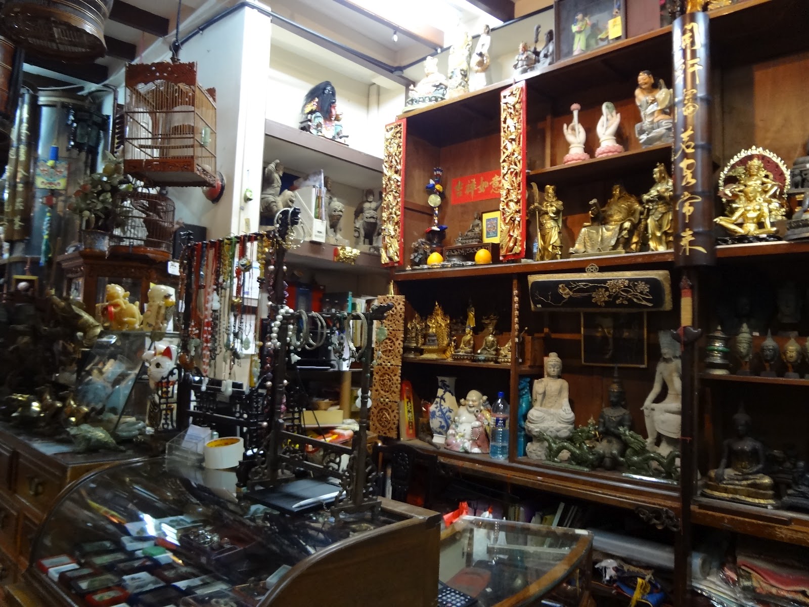 CHINATOWN (Singapore)