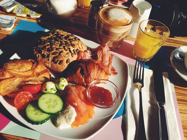 Berlin Fashion Sanzibell Streetstyle Travel Lifestyle