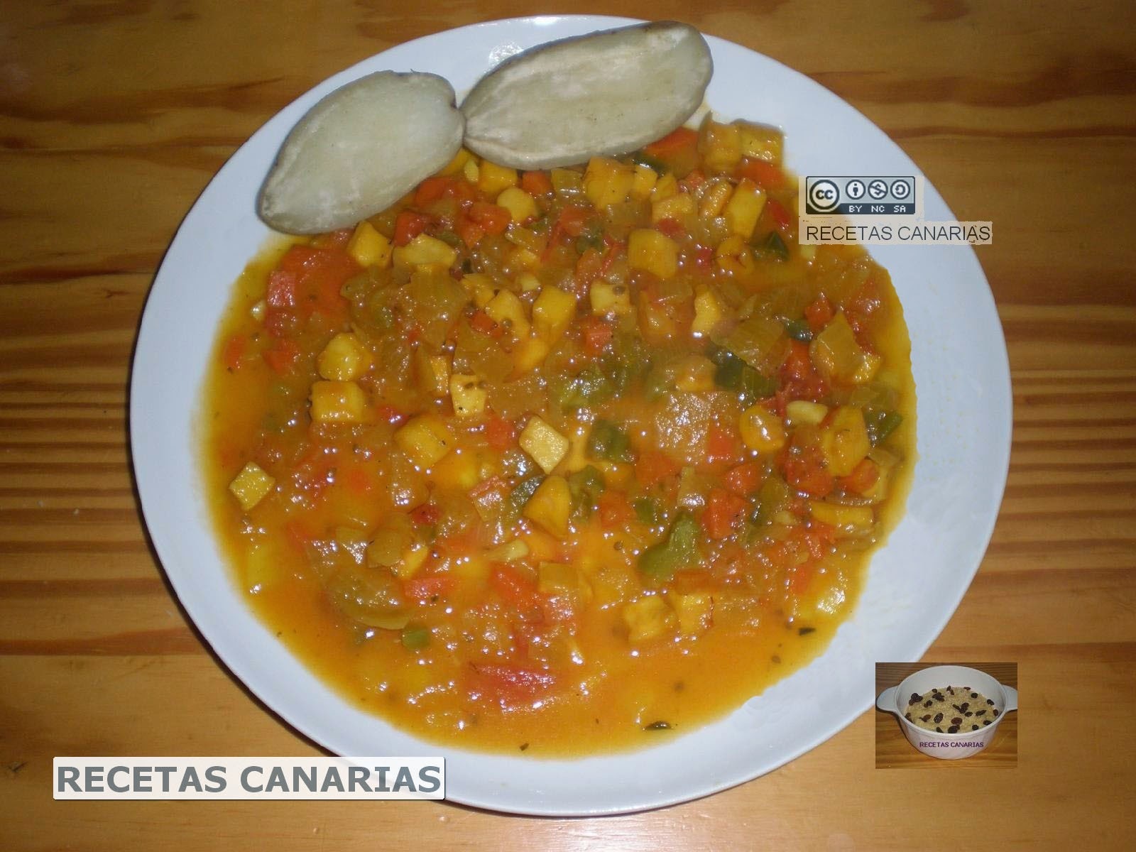 Tacos De Chocos En Salsa