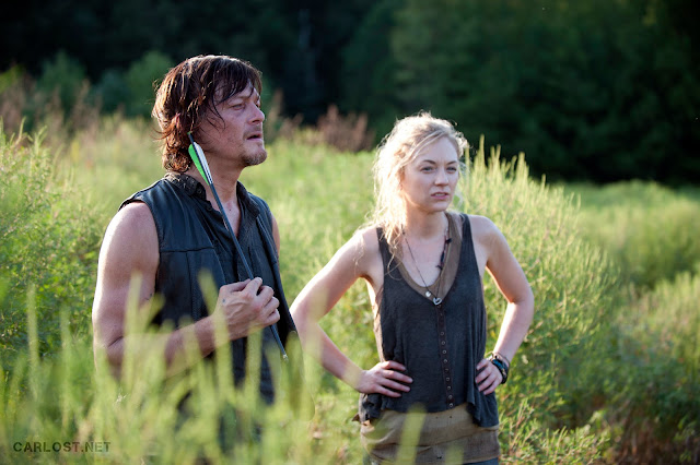 Daryl Dixon (Norman Reedus) y Beth Greene (Emily Kinney) en The Walking Dead 4x10 Inmates Daryl Dixon (Norman Reedus) y Beth Greene (Emily Kinney) en The Walking Dead 4x10 Inmates